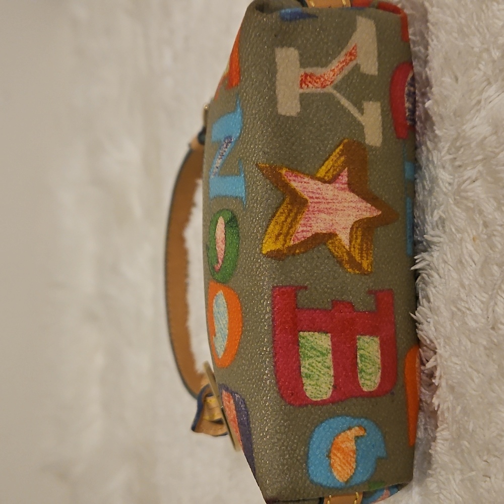 Dooney & Bourke y2k Bitsy vintage Mini Bag 🌈 - Picture 7 of 11